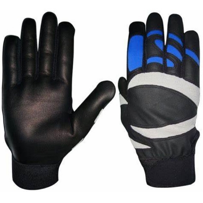 BATTING GLOVES